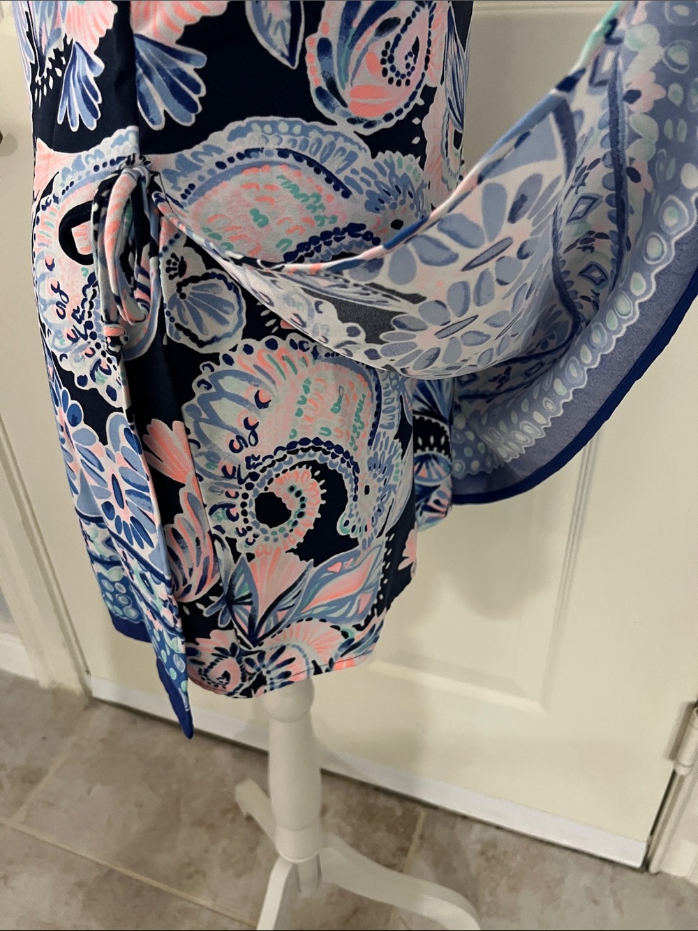 Lilly Pulitzer Navy Blue Pink Multi Floral Shift Dress - Picture 7 of 12